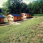 Gosciniec Nad Zalewem Sosina 3* 야우르츠노