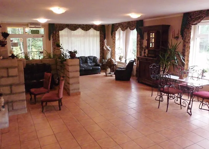 Gosciniec Nad Zalewem Sosina Maison d'hôtes 3*