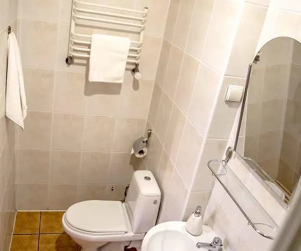 Guest house Gosciniec Nad Zalewem Sosina 3*